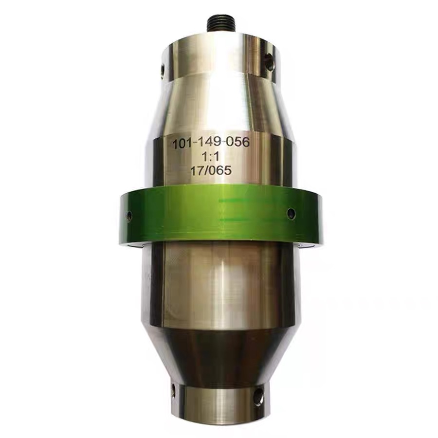 Branson Ultrasonic 101-149-056 Titanium 1:1 Green Booster 20kHz